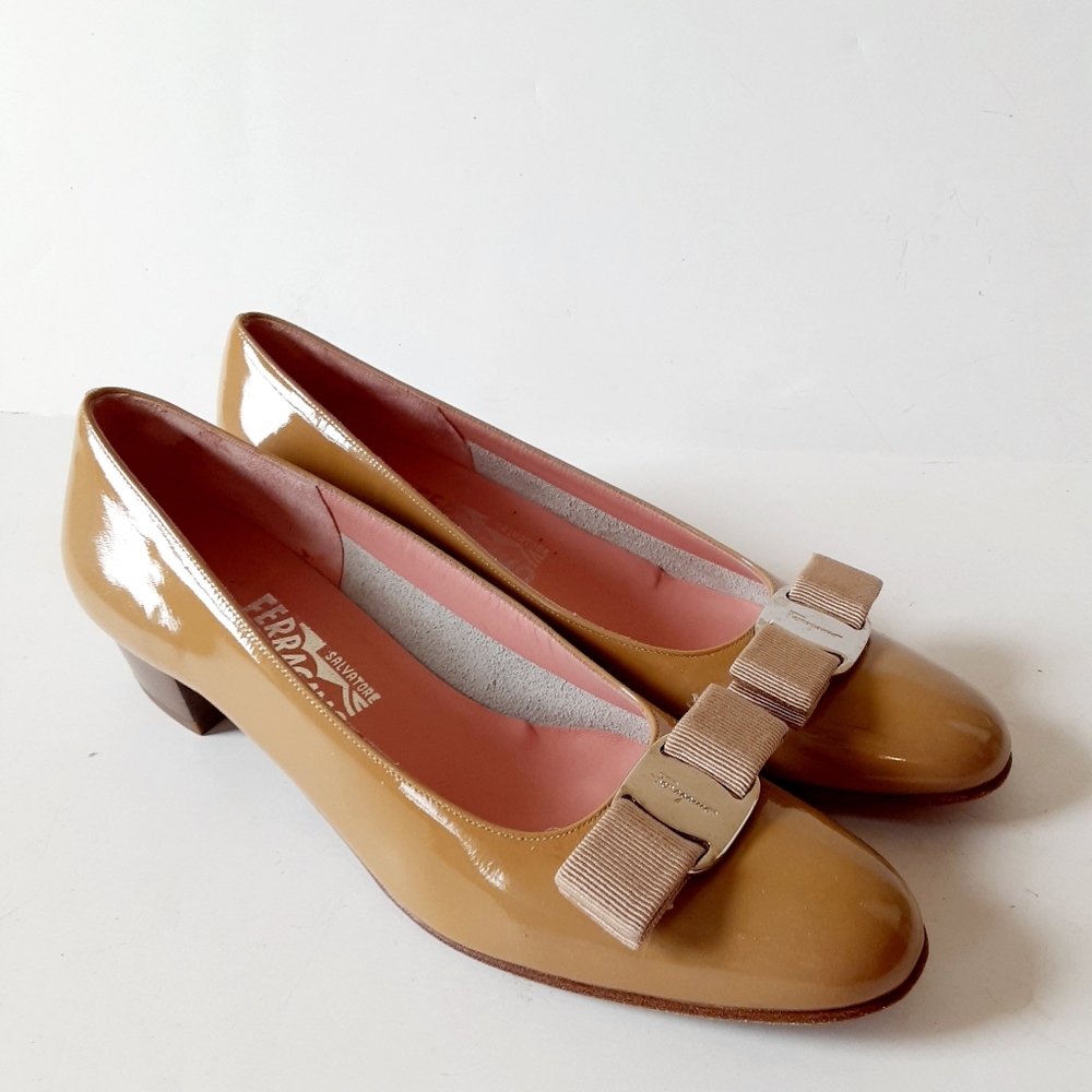 Salvatore Ferragamo Vara Tan Patent Leather Pump